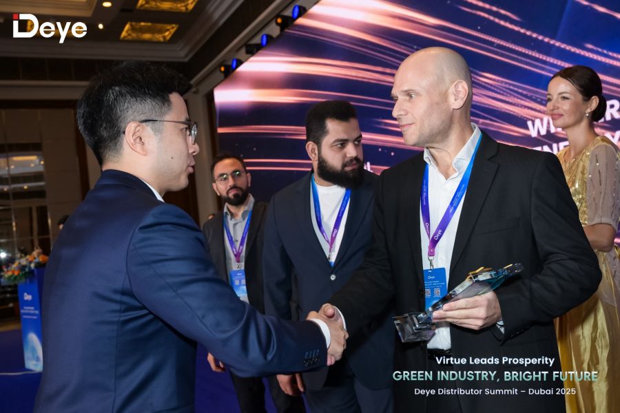 1763621630902229DlqF.jpg 20251112210701-BD9_4435_2577615715-4113975855.jpg